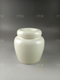 “前程似锦”瓷罐一对 带原盒（口径10cm、底径11cm、高13cm）HXTX312459