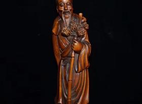医圣一
李时珍黄杨木摆件