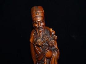 医圣一
李时珍黄杨木摆件