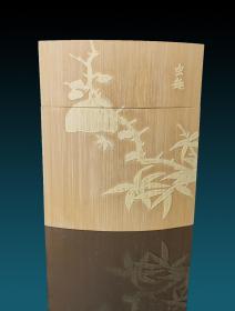 留青竹刻烟盒-----金大师作品-------编号W104
