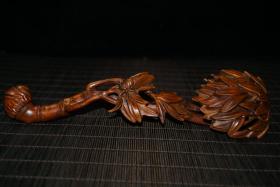 竹节如意（黄杨木雕刻）长20厘米，宽6厘米，高4厘米，重45克