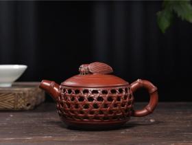 宜兴原矿紫砂壶名家 纯手工镂空茶壶茶具 一鸣惊人