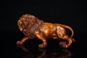 黄杨木雕刻狮子摆件，长14.5厘米，宽 5.5厘米，高 8厘米，重129克