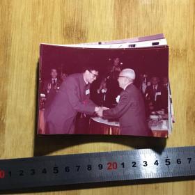 七十年代期间中国田径代表团访问日本照片20张跳高名将倪志钦 尺寸品相如图
