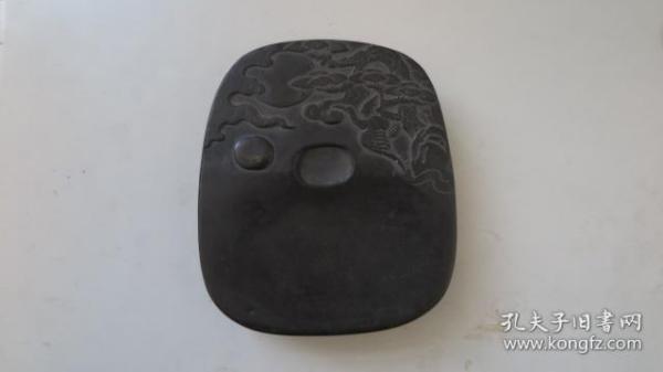 清代 砚台一方 历代名家-清-汪之端 制作 带有雕工   长14厘米宽12厘米厚2.5厘米