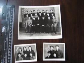 老照片：1973年大连外国语大学俄语系（首届七。三班）毕业留影共三张