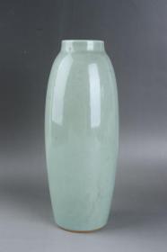 日本回流  精美插花瓶 一件（尺寸4.5*6*23cm） HXTX217472