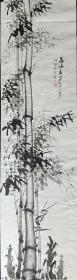 永久保真.邓义伦：1917年出生，著名老画家，中国书法研究院艺术委员，四川省书法家协会会员，四川省美协会员，四川省省直机关老年书画协会会员丙子1996年花鸟画软件（水墨竹）一幅，画心尺寸：128*35厘米，约（4平尺）